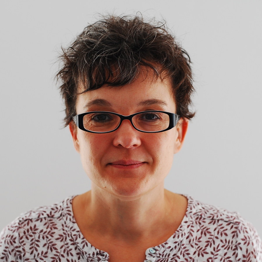 Professor Sabi Redwood