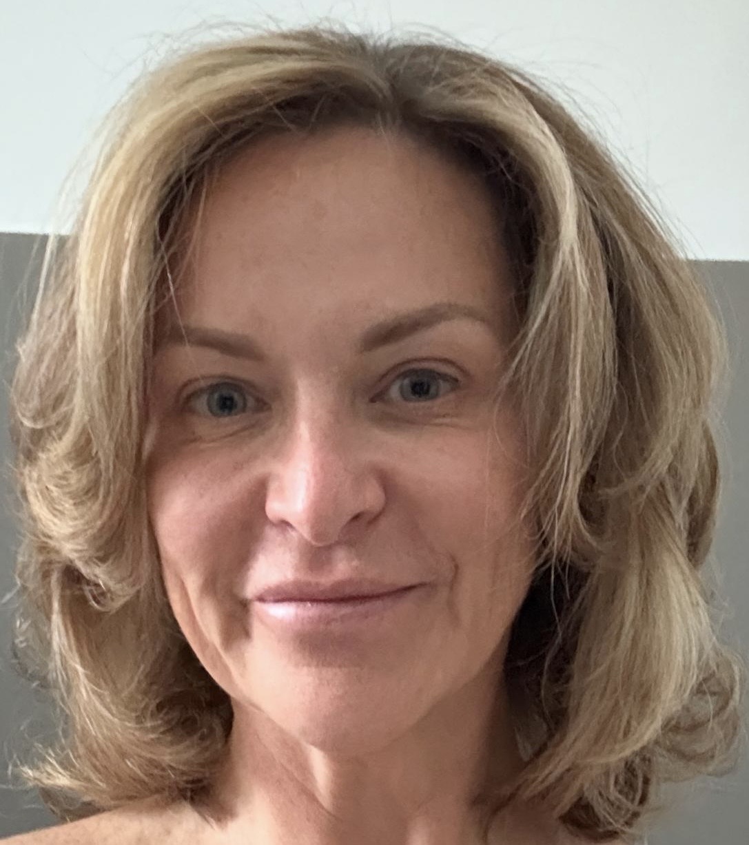 Dr Juliet Hall